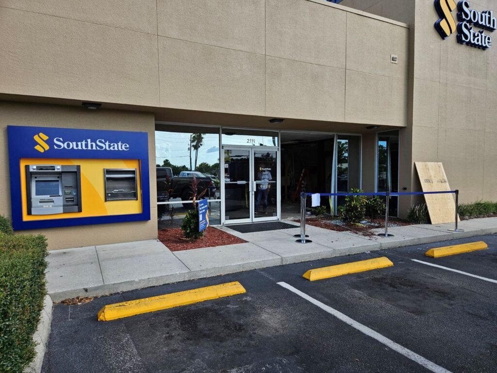 Orlando Commercial Glass Window Storefront Emergency Repair Replacement